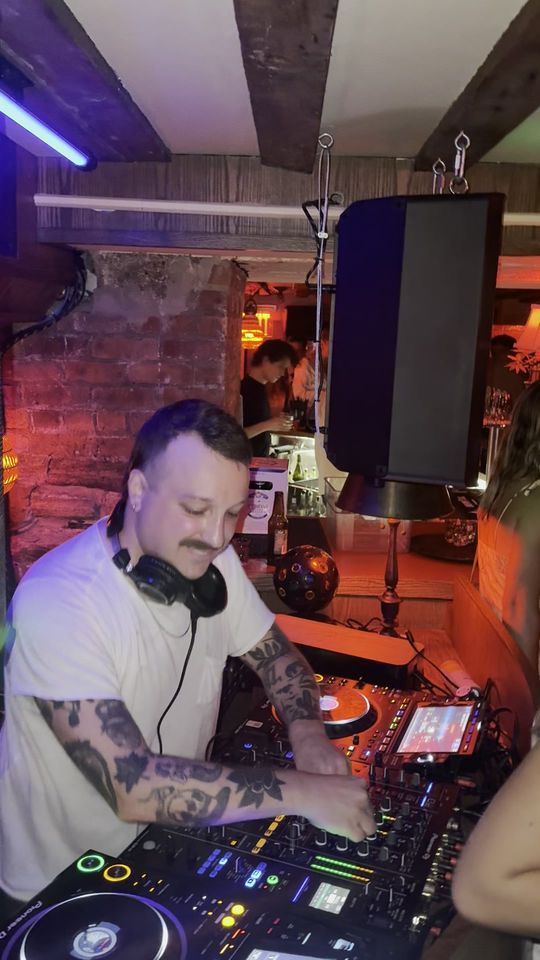 DapSoul mixing under blue light